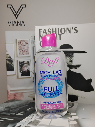 میسلار واتر Oily Skin 200 ML مناسب برای پوست چرب و آکنه دار